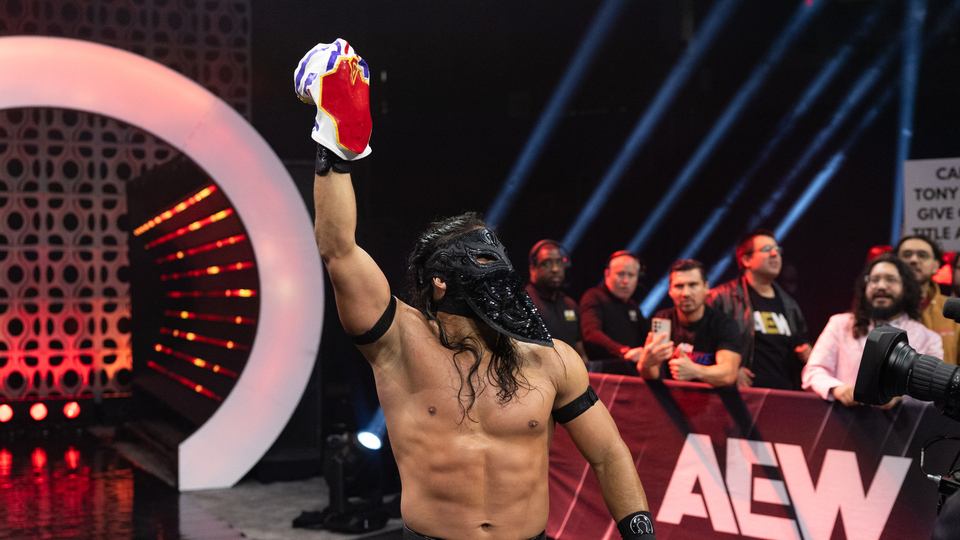 Bandido Reclaims Gravity's Mask From Chris Jericho on AEW Collision